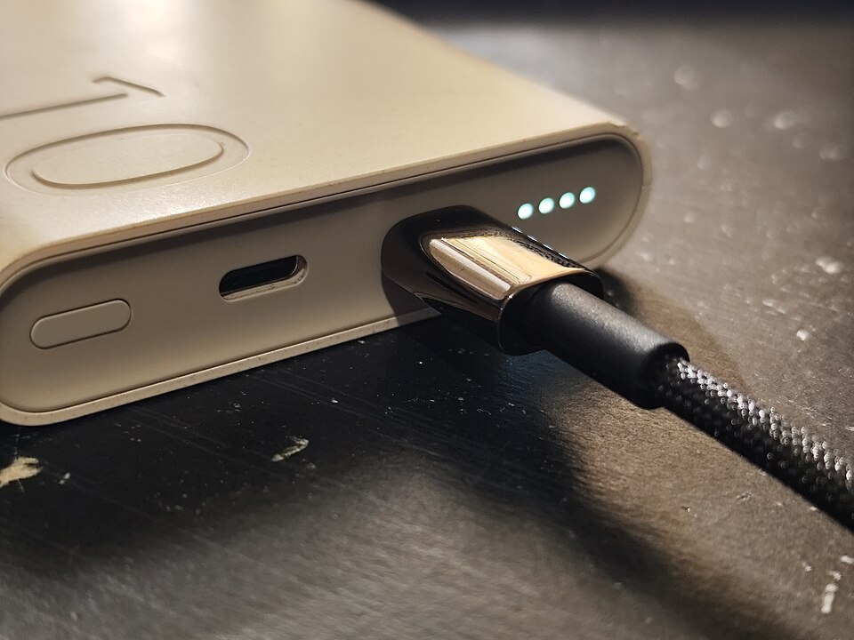 Cable USB-C a USB-C 2m